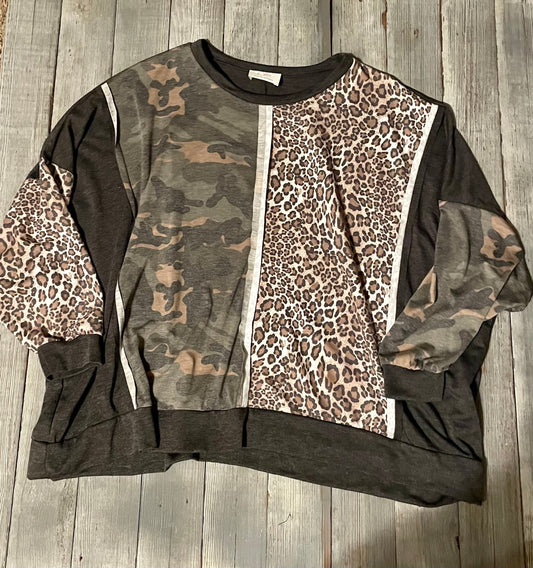 Best of both worlds pullover
